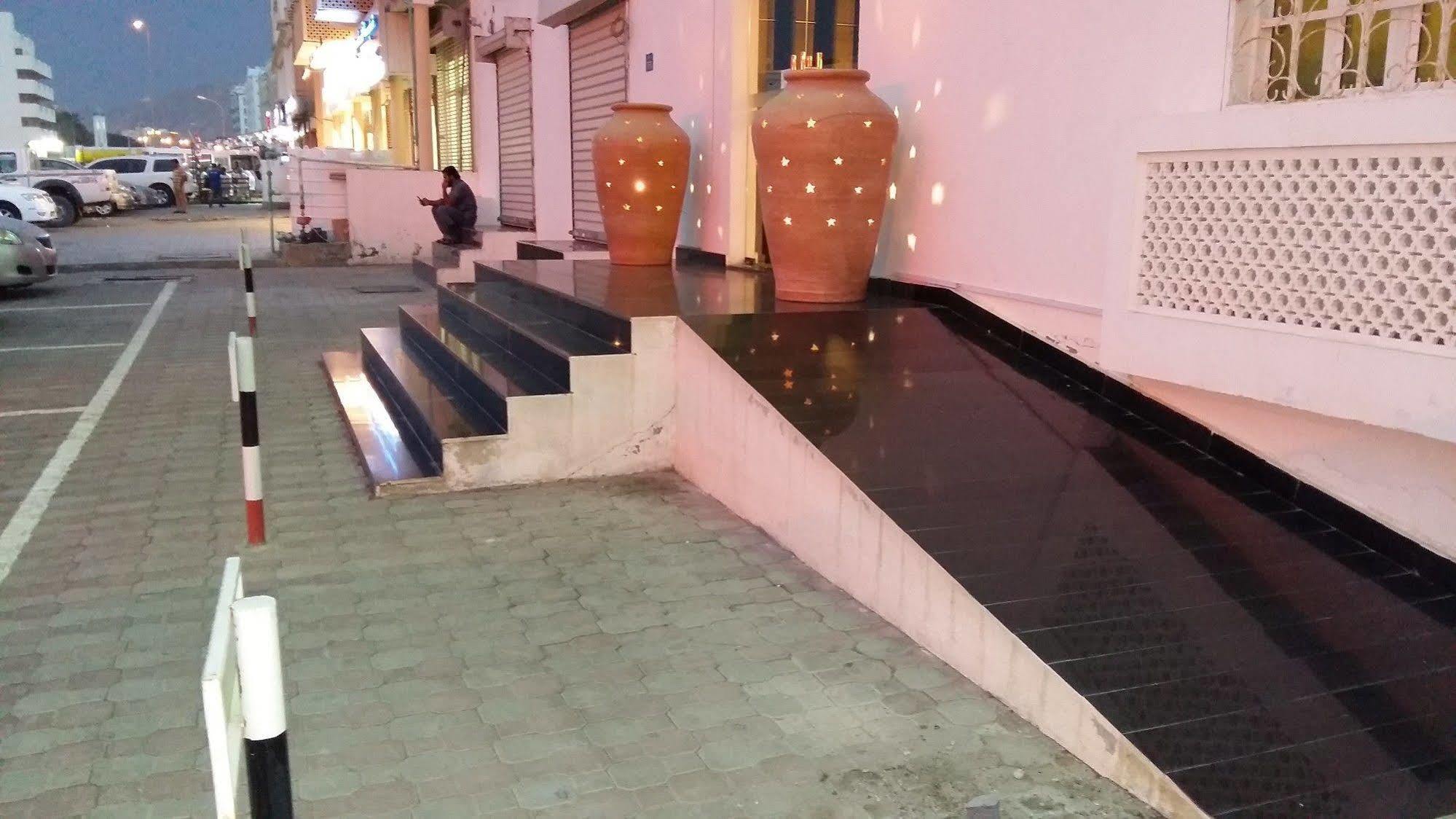 오요 117 마제스틱 호텔 Wādī Kabīr 외부 사진